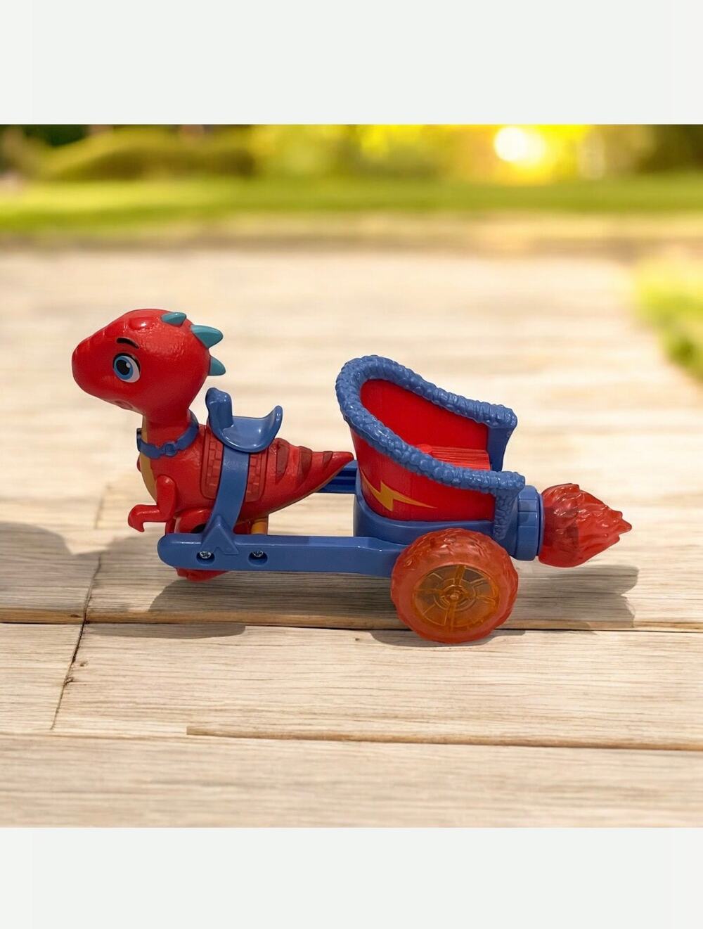 Dino Ranch Blitz Chariot Vehicle -Pull Back Spin 3" H X 6" L '2021